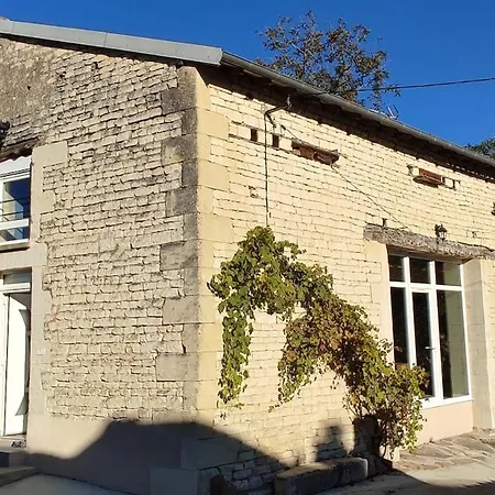 La Taniere Des Trois Ogres, A 10min Du Futuroscope *