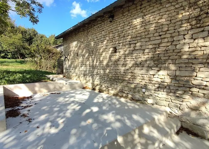 La Taniere Des Trois Ogres, A 10min Du Futuroscope Сasa de vacaciones *