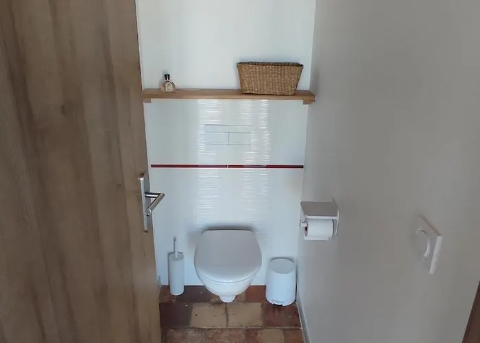 La Taniere Des Trois Ogres, A 10min Du Futuroscope Сasa de vacaciones