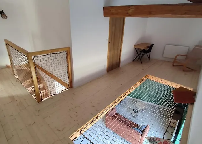 Сasa de vacaciones La Taniere Des Trois Ogres, A 10min Du Futuroscope